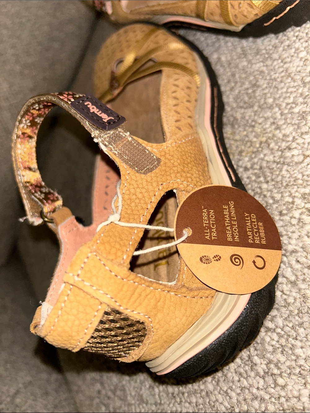 Jambu Cherry Blossom Tan leather Floral Strap Mary Jane Flats 7.5 New - Picture 3 of 6
